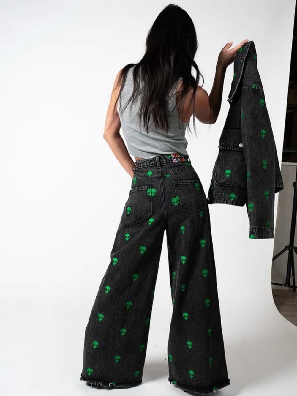 LOOKING FOR Dressed in LALA embroidered alien jeans